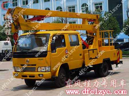 湖北程力高空作業(yè)車1 湖北程力高空作業(yè)車1