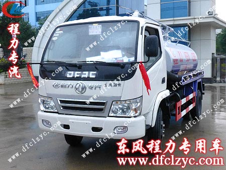 東風(fēng)勁卡小型吸糞車