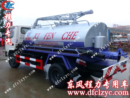 東風(fēng)勁卡小型吸糞車