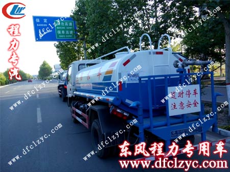 東風(fēng)勁卡灑水車(chē) 東風(fēng)勁卡灑水車(chē)