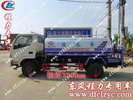 湖北程力國四東風(fēng)小多利卡灑水車側(cè)面展示圖 湖北程力國四東風(fēng)小多利卡灑水車側(cè)面展示圖