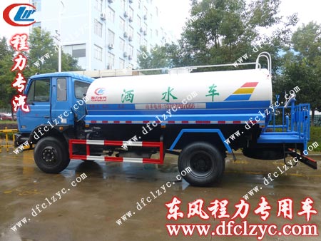 東風(fēng)145灑水車橢圓罐體樣式圖