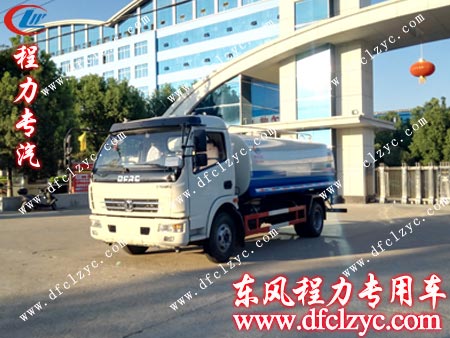 東風(fēng)多利卡運(yùn)水車即將被送往福建寧德 東風(fēng)多利卡運(yùn)水車即將被送往福建寧德