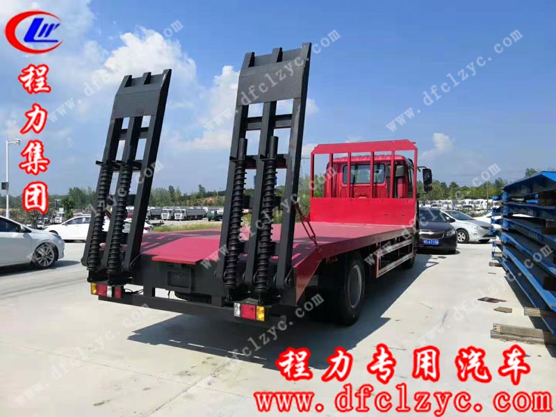 湖北程力專(zhuān)用汽車(chē)有限公司福田平板運(yùn)輸車(chē)